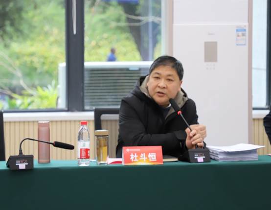 说明: C:\Users\Administrator.SD-20180606XRRJ\Desktop\1CBCE0DFAA3A8599FAC2E7F7A614895D.jpg